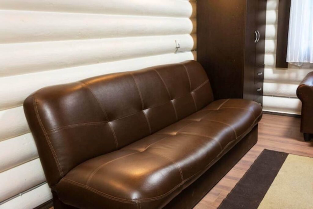 There are many differences between a leather and faux leather sofa, including textures, colours, and styles.